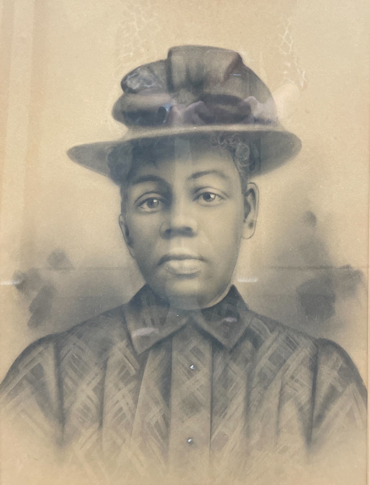 Crayon Enlargement Portraits – Lost&nbsp;Faces